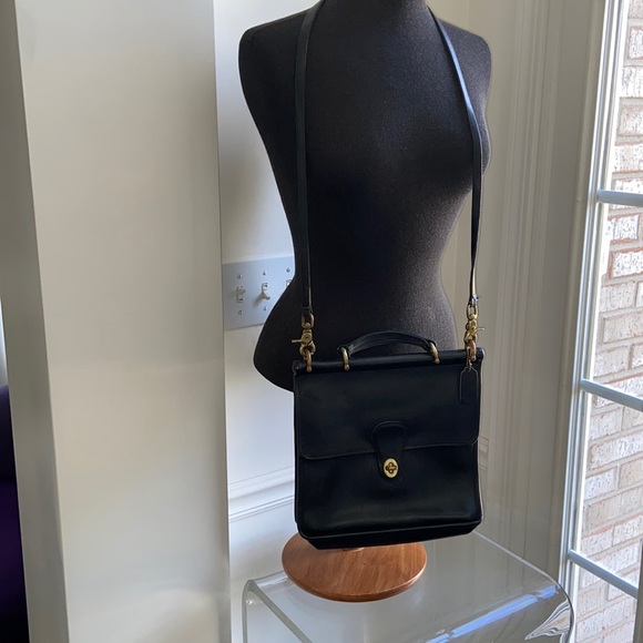Coach Vintage Willis Crossbody - Picture 2 of 13